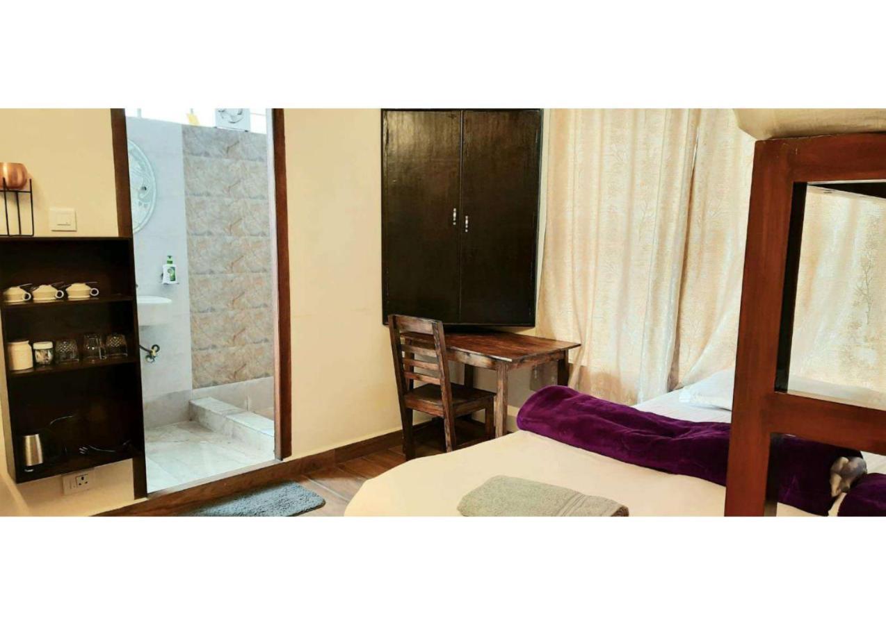 שילונג East Blue Homestay מראה חיצוני תמונה